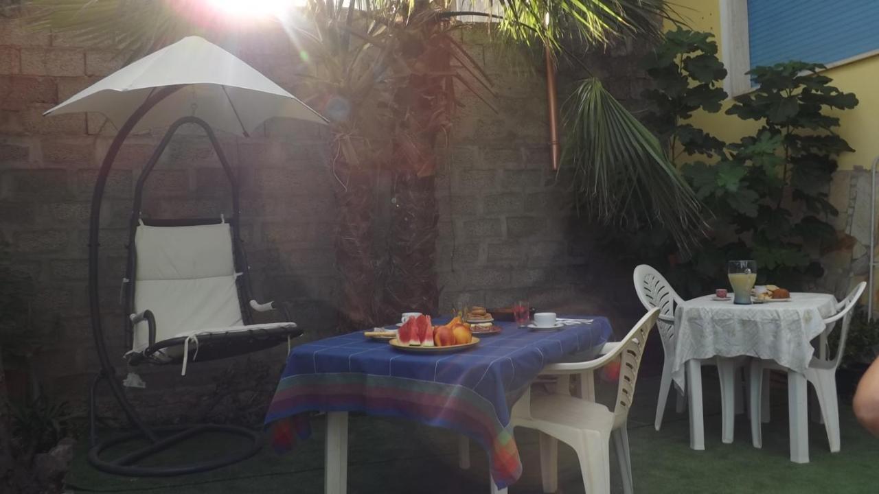 B & B Il Mirto 2 Sant'Antioco Exterior foto